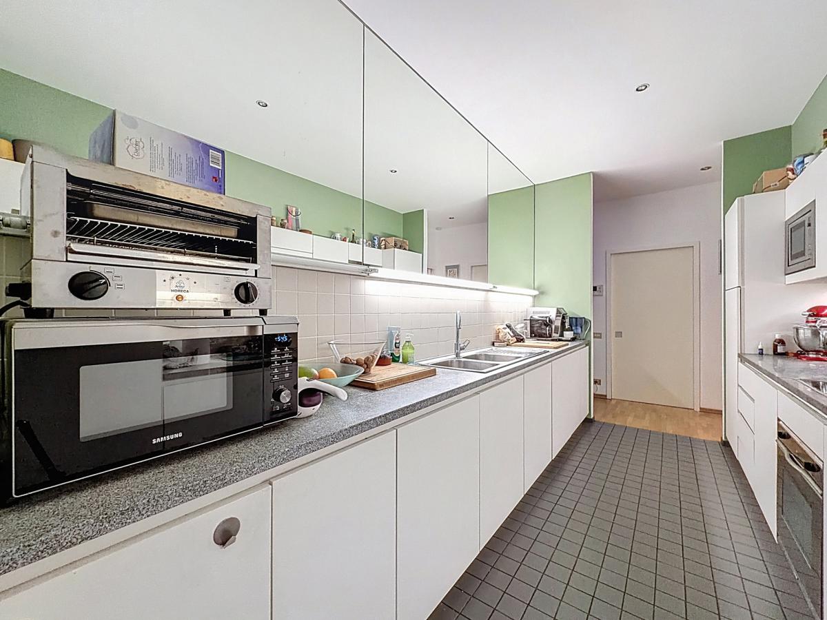 Sablon : Superbe appartement avec une grande terrasse