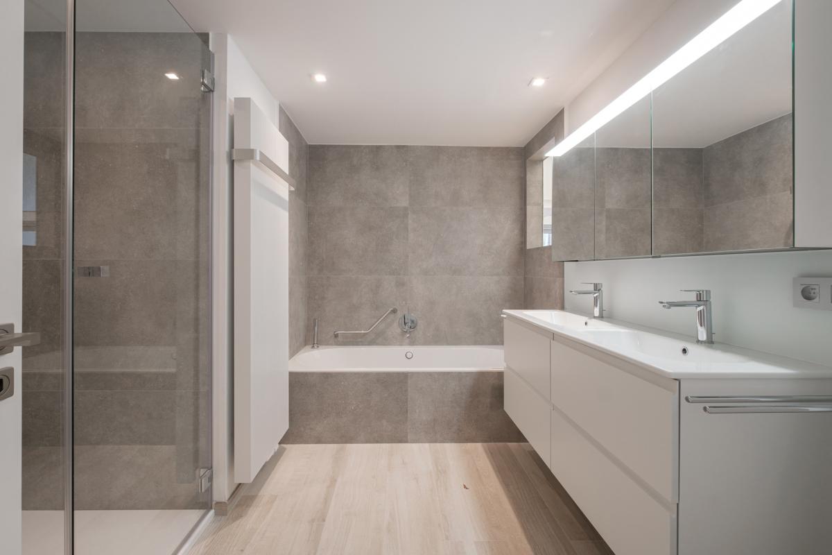 Molière: Superbe loft 223 m² - 4 chambres, terrasse, parking