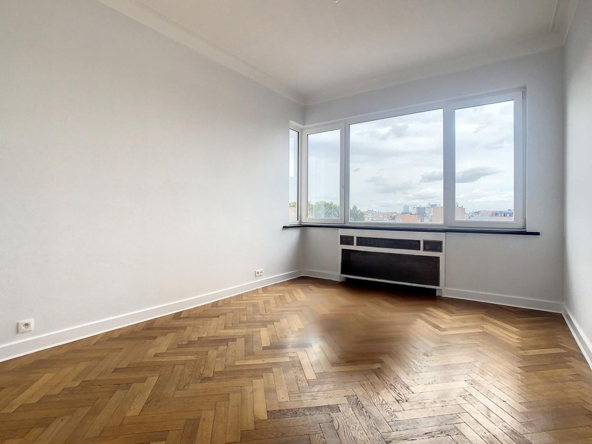 Guy d'Arezzo : Superbe appartement entièrement rénové