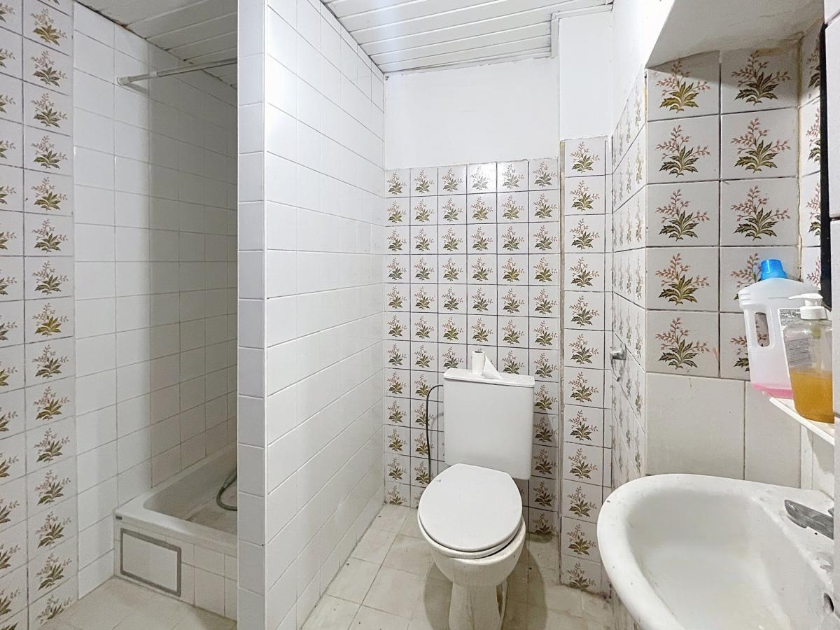 Sainte-Catherine – Joli rez-de-chaussée commercial de 45 m²