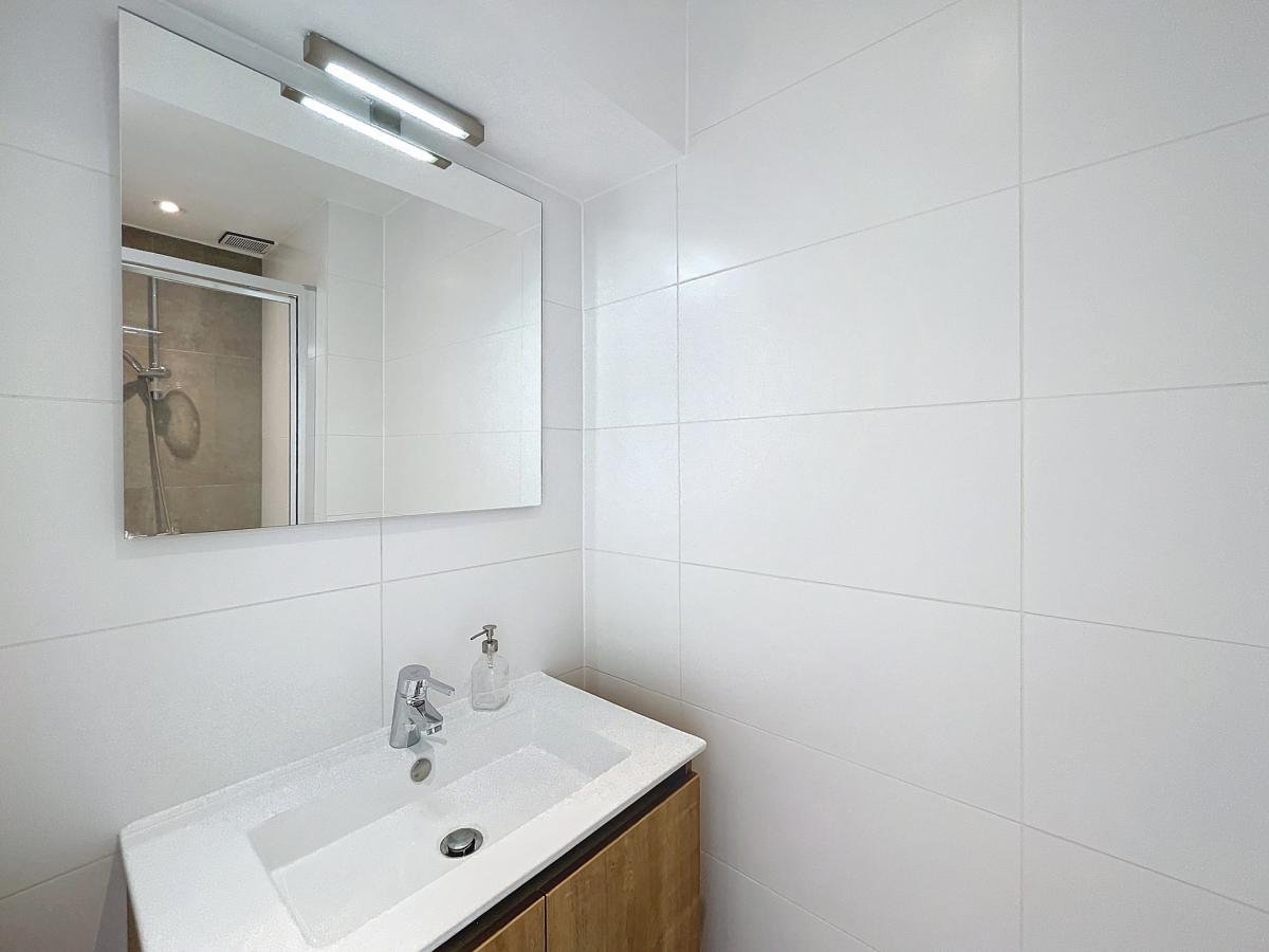 Quartier Européen : Bel appartement 2 chambres avec terrasse