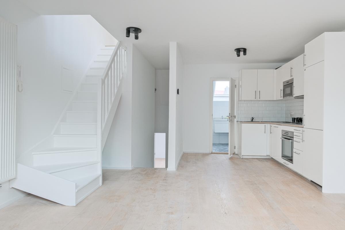 Quartier bascule - Duplex de ± 80 m², 2ch + bureau.