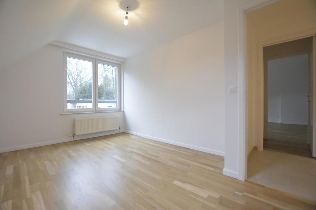 Dieweg : Maison 3 façades + piscine extérieure chauffée