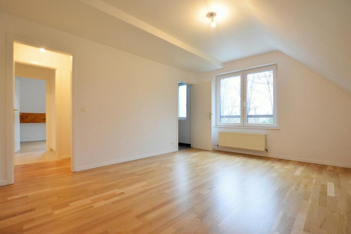 Dieweg : Maison 3 façades + piscine extérieure chauffée