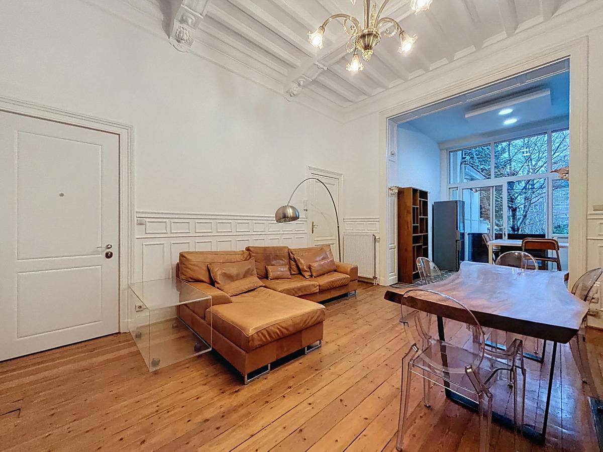 Couronne : Bel appartement de caractère avec jardin meublé