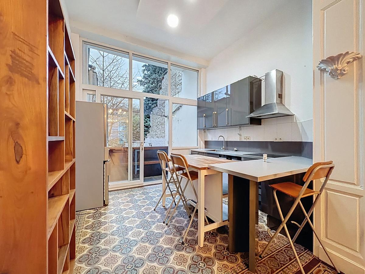 Couronne : Bel appartement de caractère avec jardin meublé