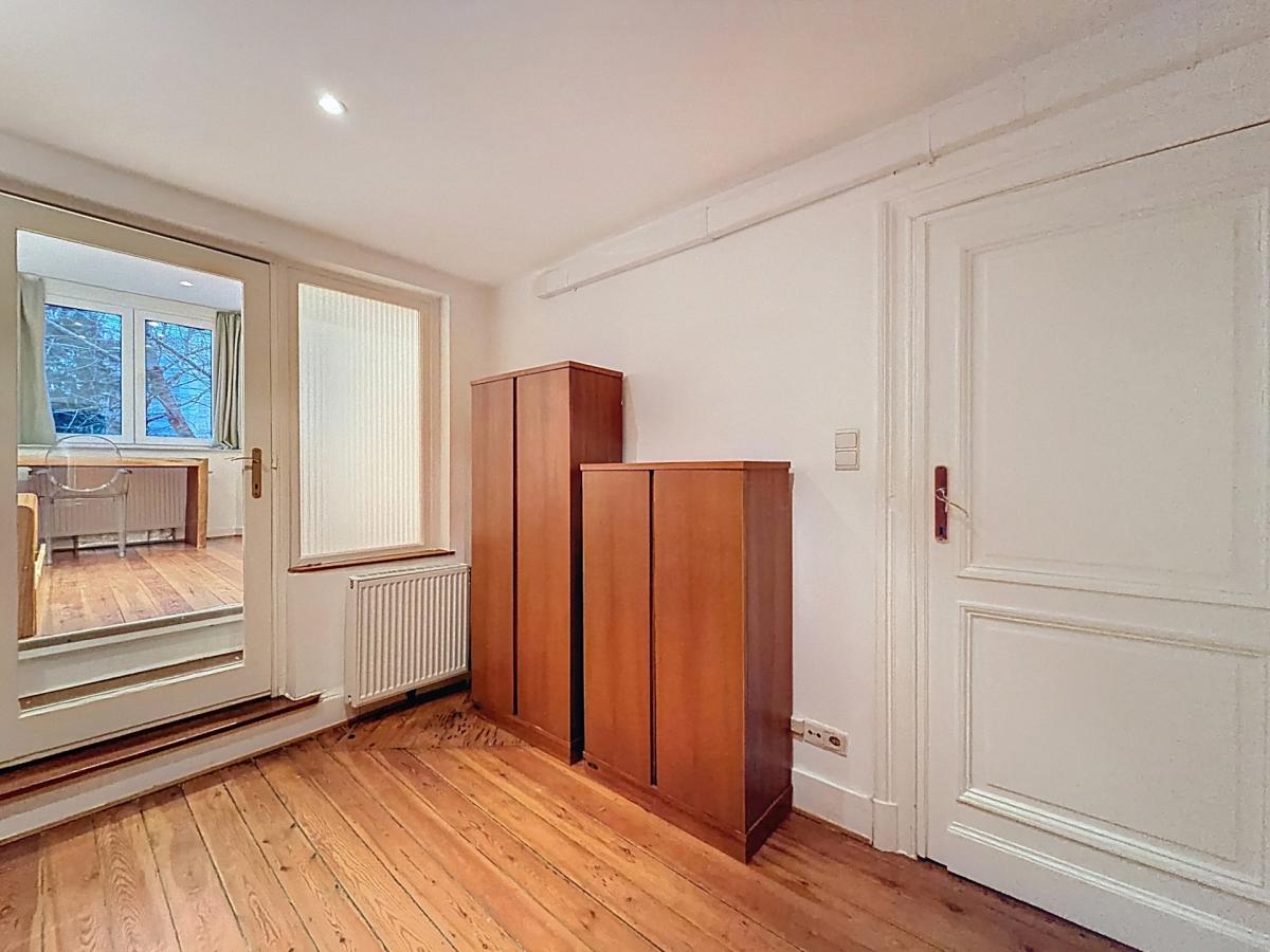 Couronne : Bel appartement de caractère avec jardin meublé