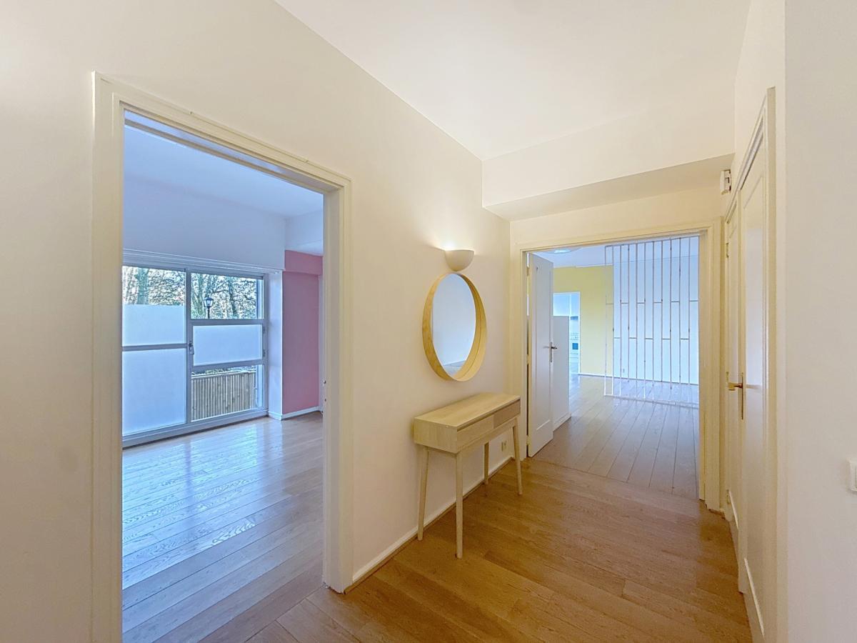 Bois de la Cambre : appartement 1 chambre + extérieur