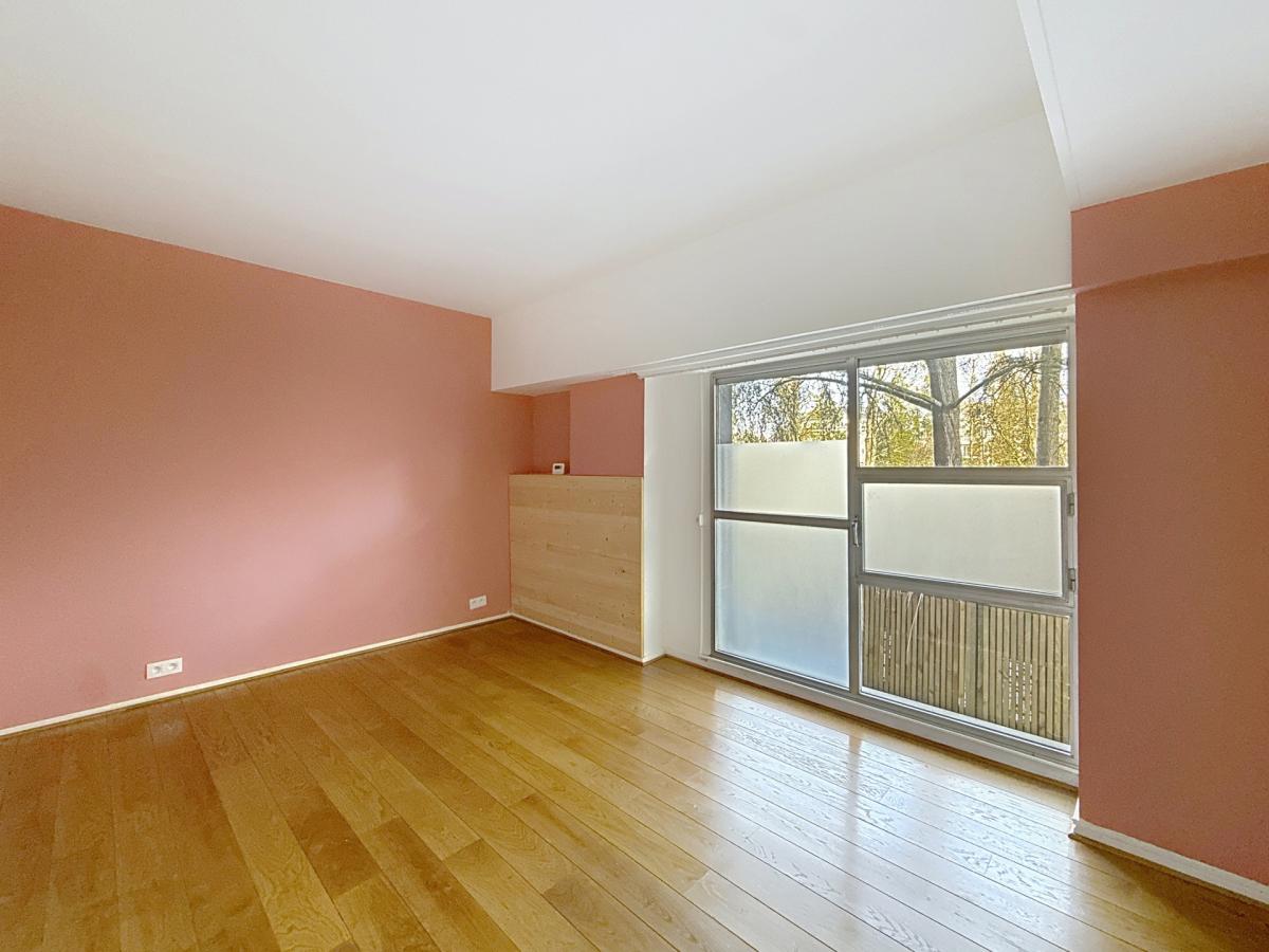 Bois de la Cambre : appartement 1 chambre + extérieur