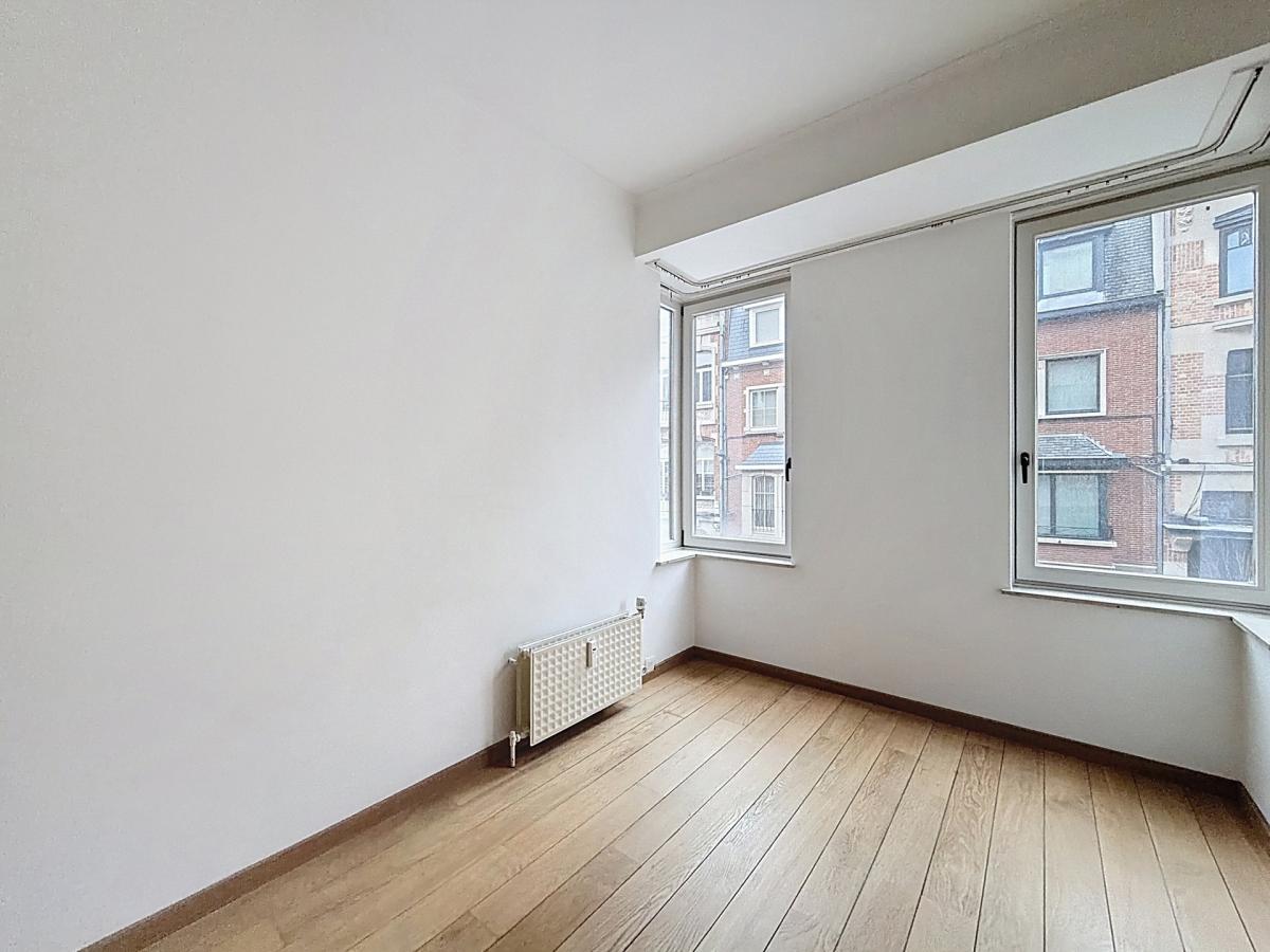 Place Brugmann : Très bel appartement de 3 ch. + terrasse