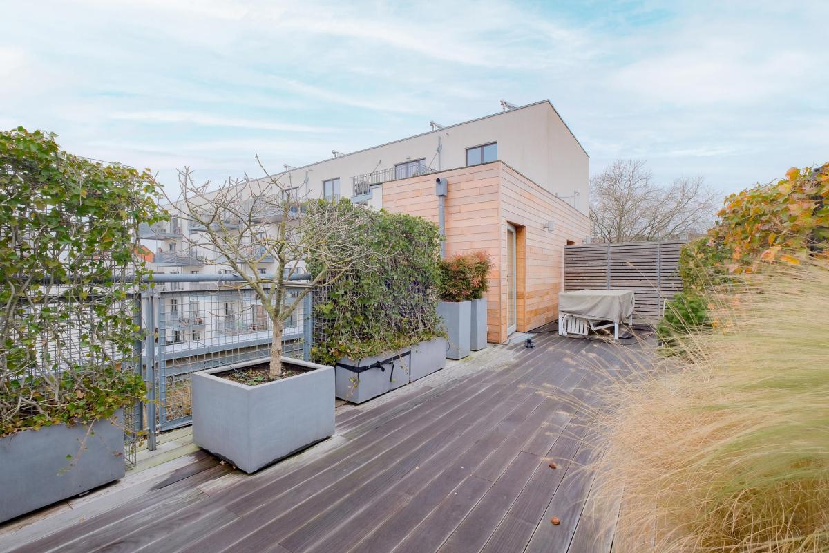 Quartier Van Volxem: magnifique penthouse avec terrasse 