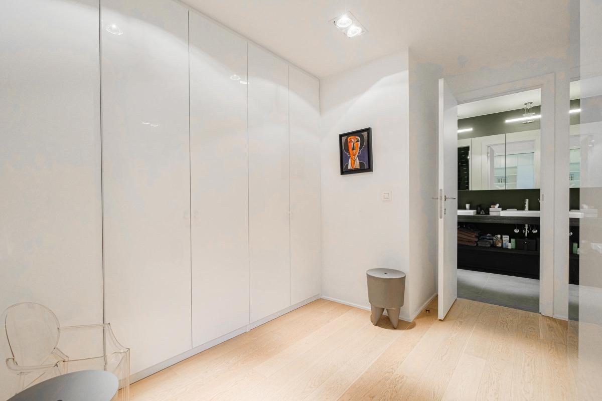 Quartier Van Volxem: magnifique penthouse avec terrasse 