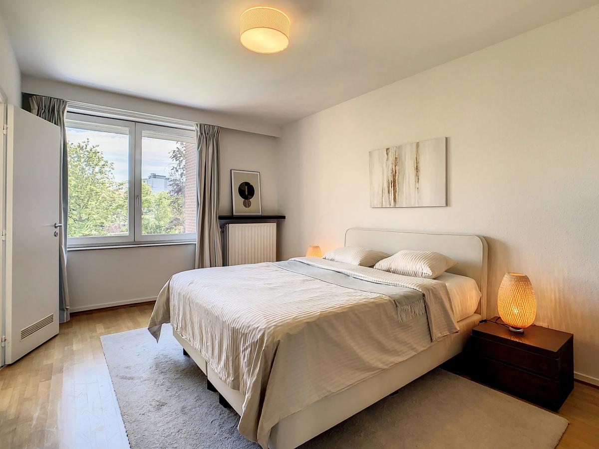 Louise / Châtelain : Magnifique duplex meublé + terrasse