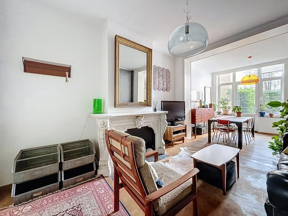 Haut de Saint-Gilles : Rez-de-chaussée avec jardin meublé