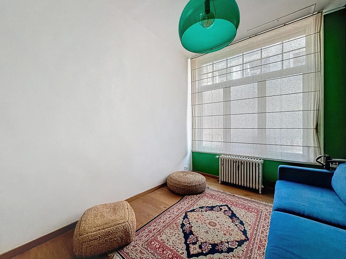 Haut de Saint-Gilles : Rez-de-chaussée avec jardin meublé