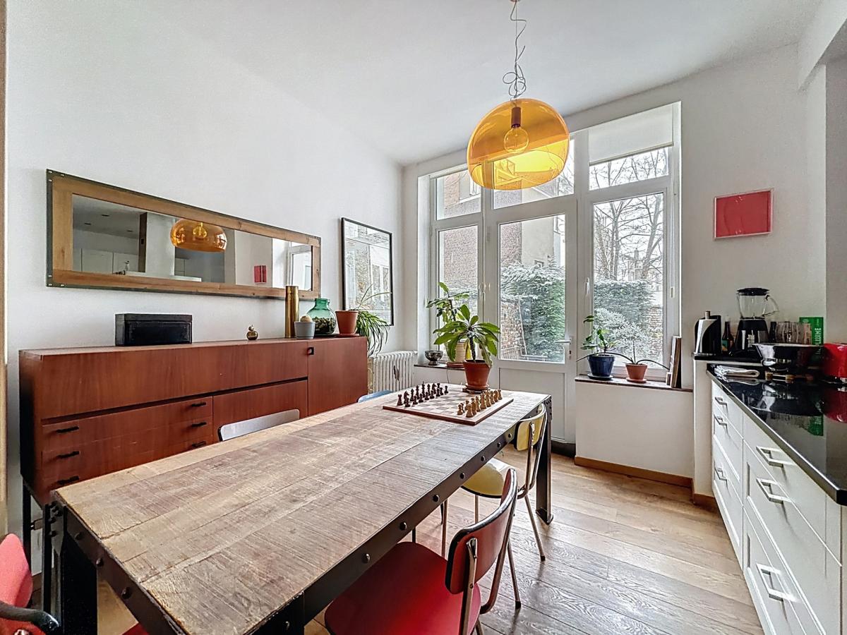 Haut de Saint-Gilles : Rez-de-chaussée avec jardin meublé