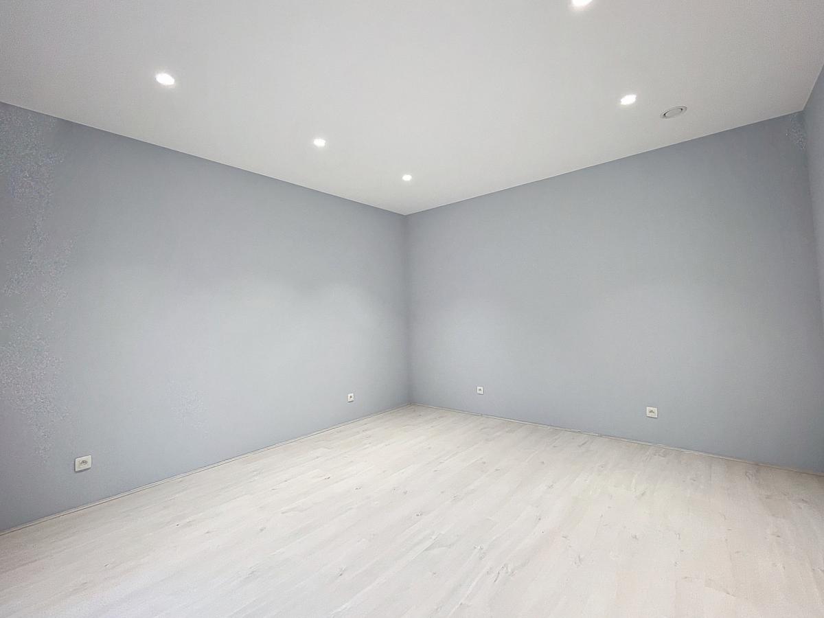 Parc Josaphat : Jolie maison arrière 2 chambres avec cour