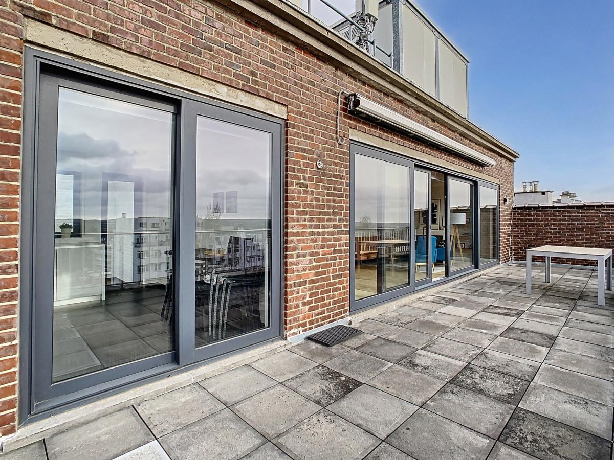 Roosevelt : Superbe penthouse avec grande terrasse