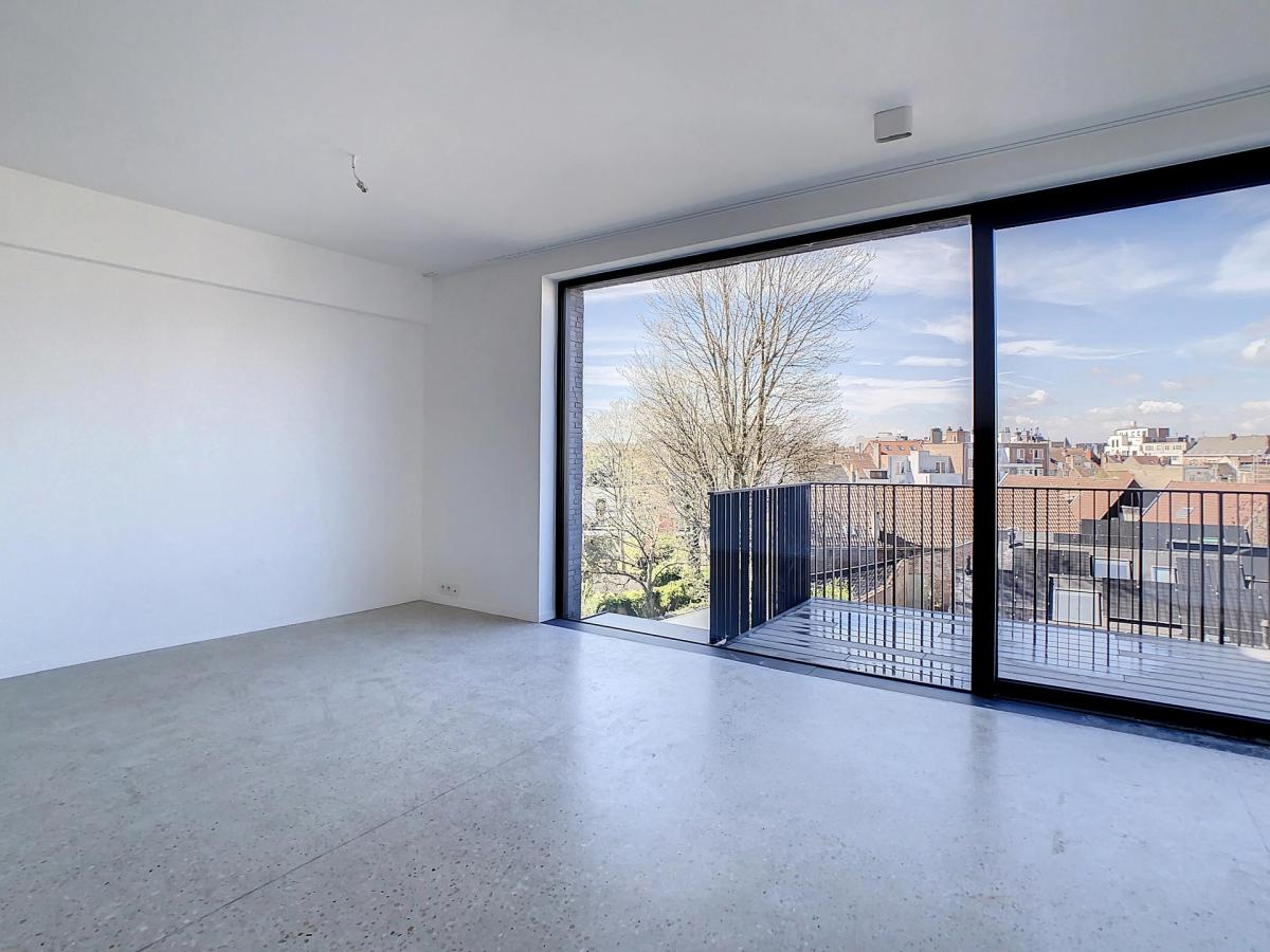 Vleurgat : Bel appartement moderne + terrasse PEB A++