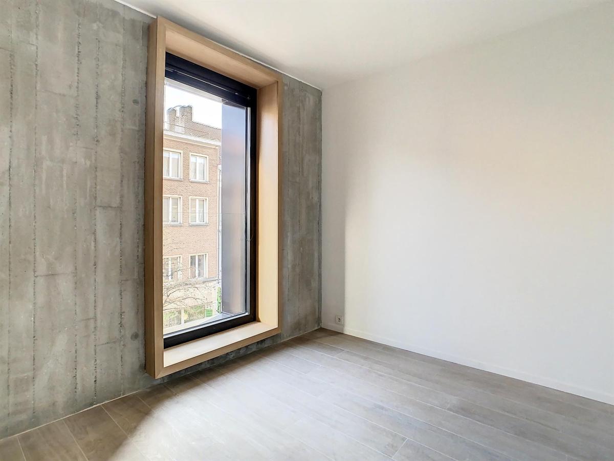 Vleurgat : Bel appartement moderne + terrasse PEB A++