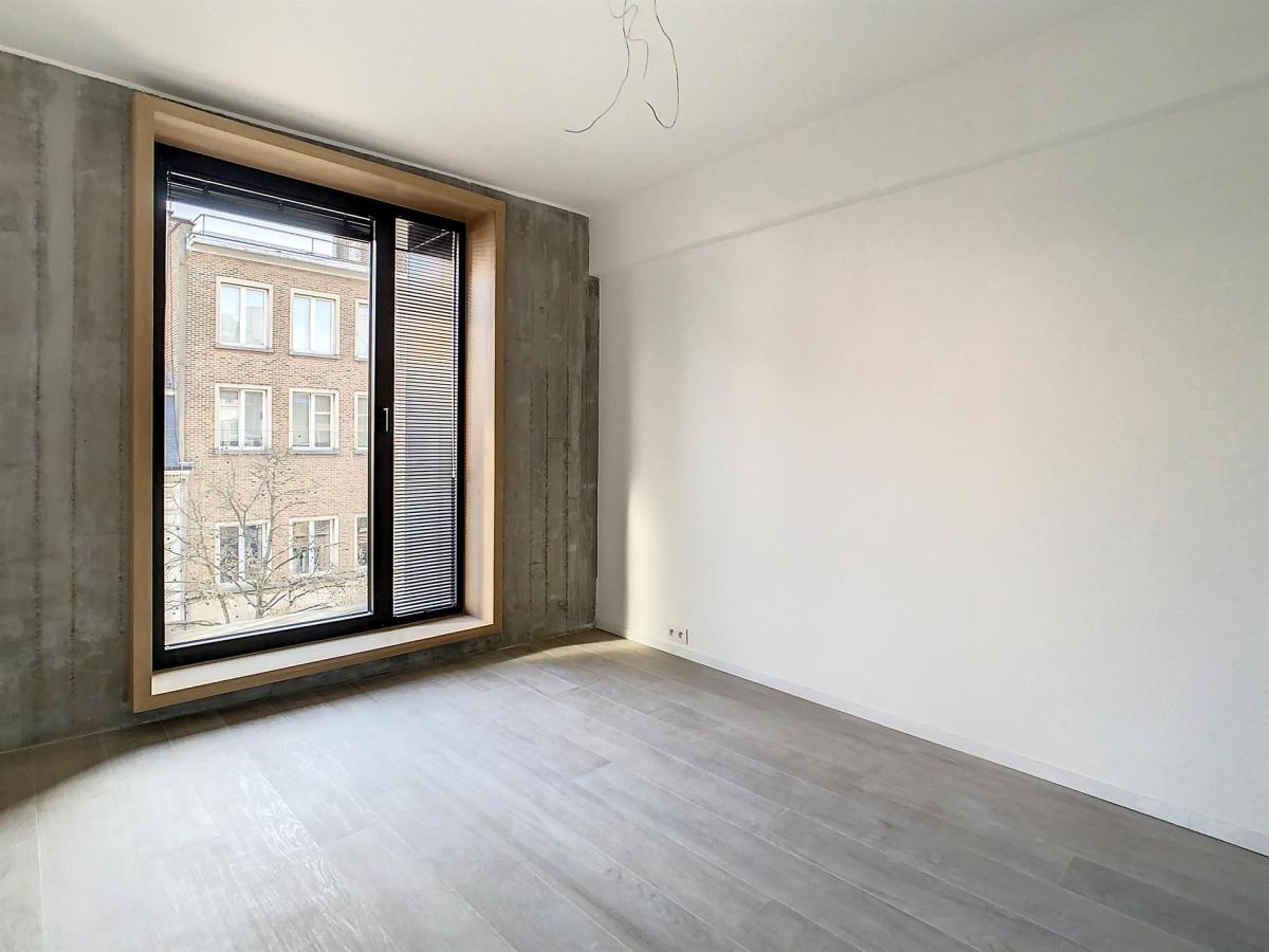 Vleurgat : Bel appartement moderne + terrasse PEB A++