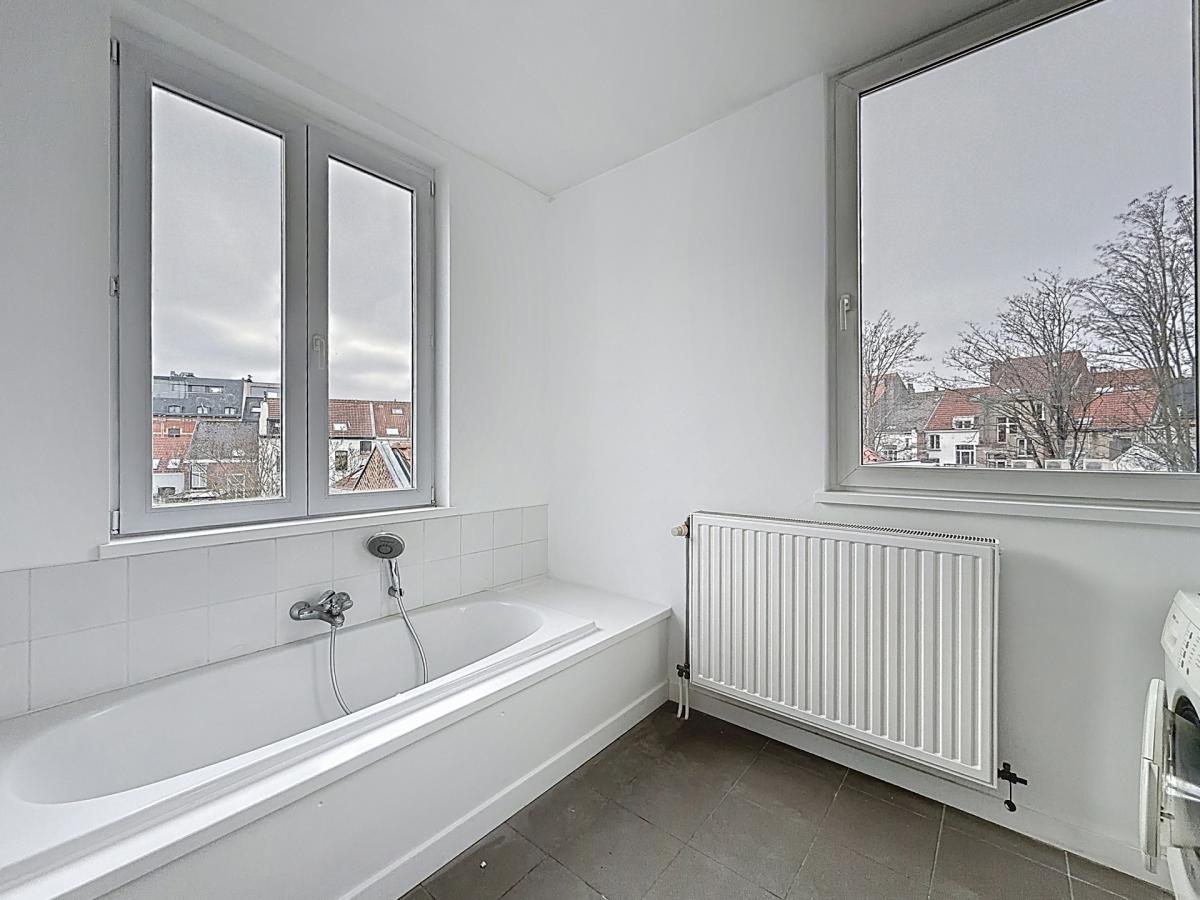 Place du Châtelain : Bel appartement de 2 chambres