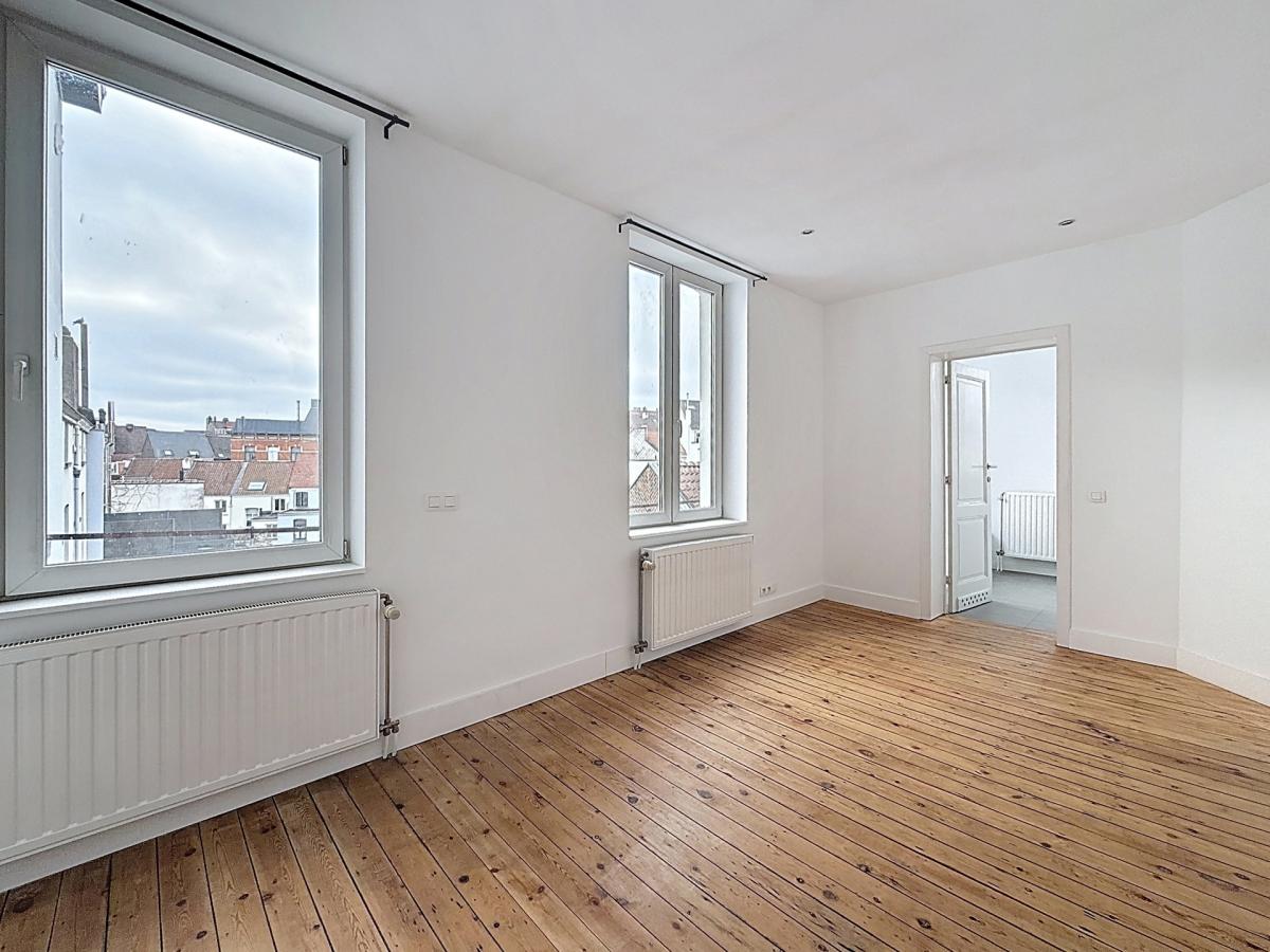 Place du Châtelain : Bel appartement de 2 chambres