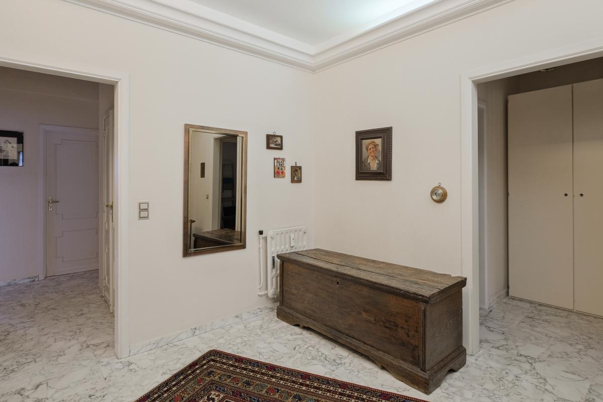 Churchill/ Cambre: appartement de standing terrasse, parking