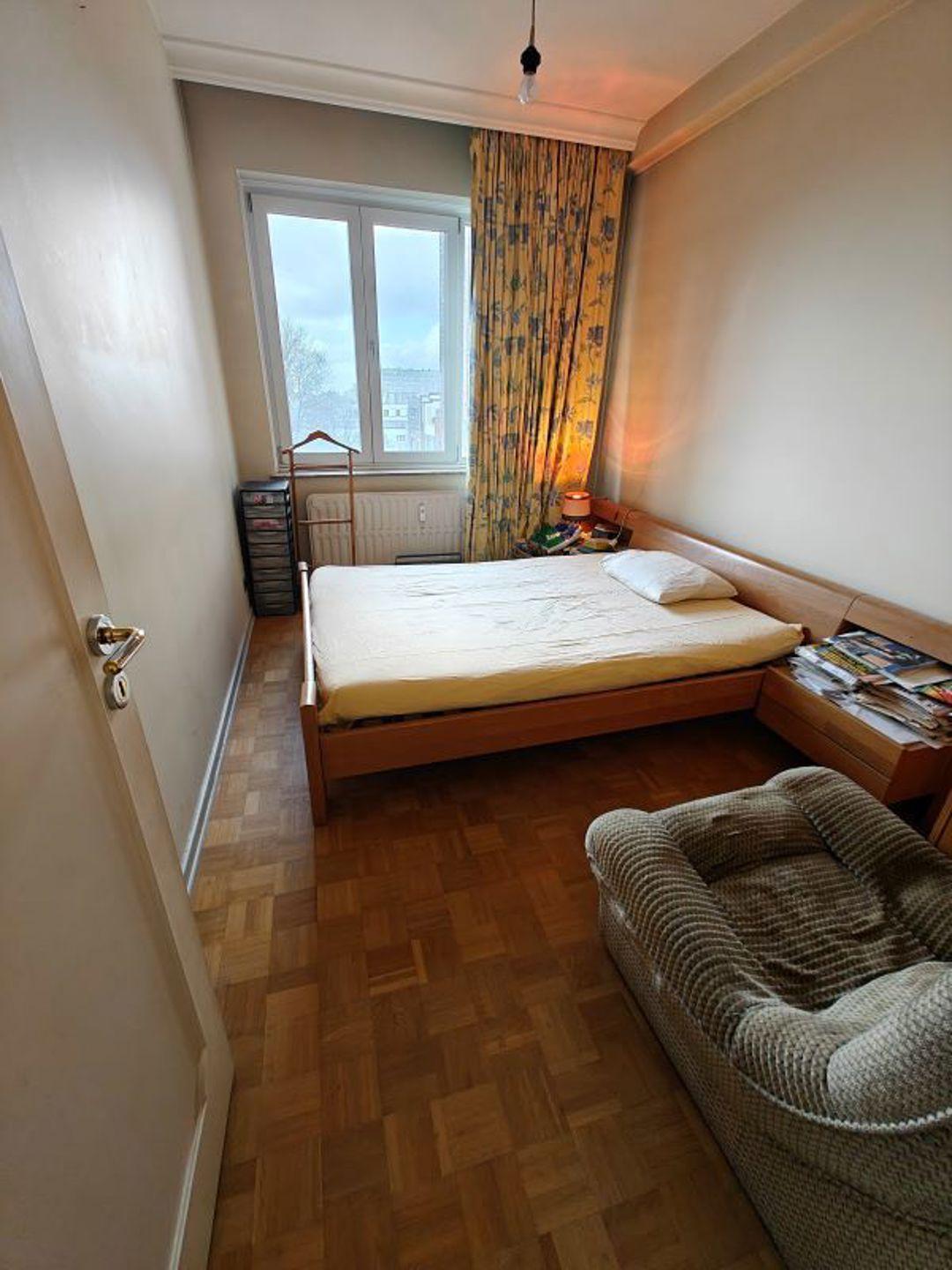 SOUS OFFRE !! Churchill/ Cambre: appartement de standing terrasse, parking