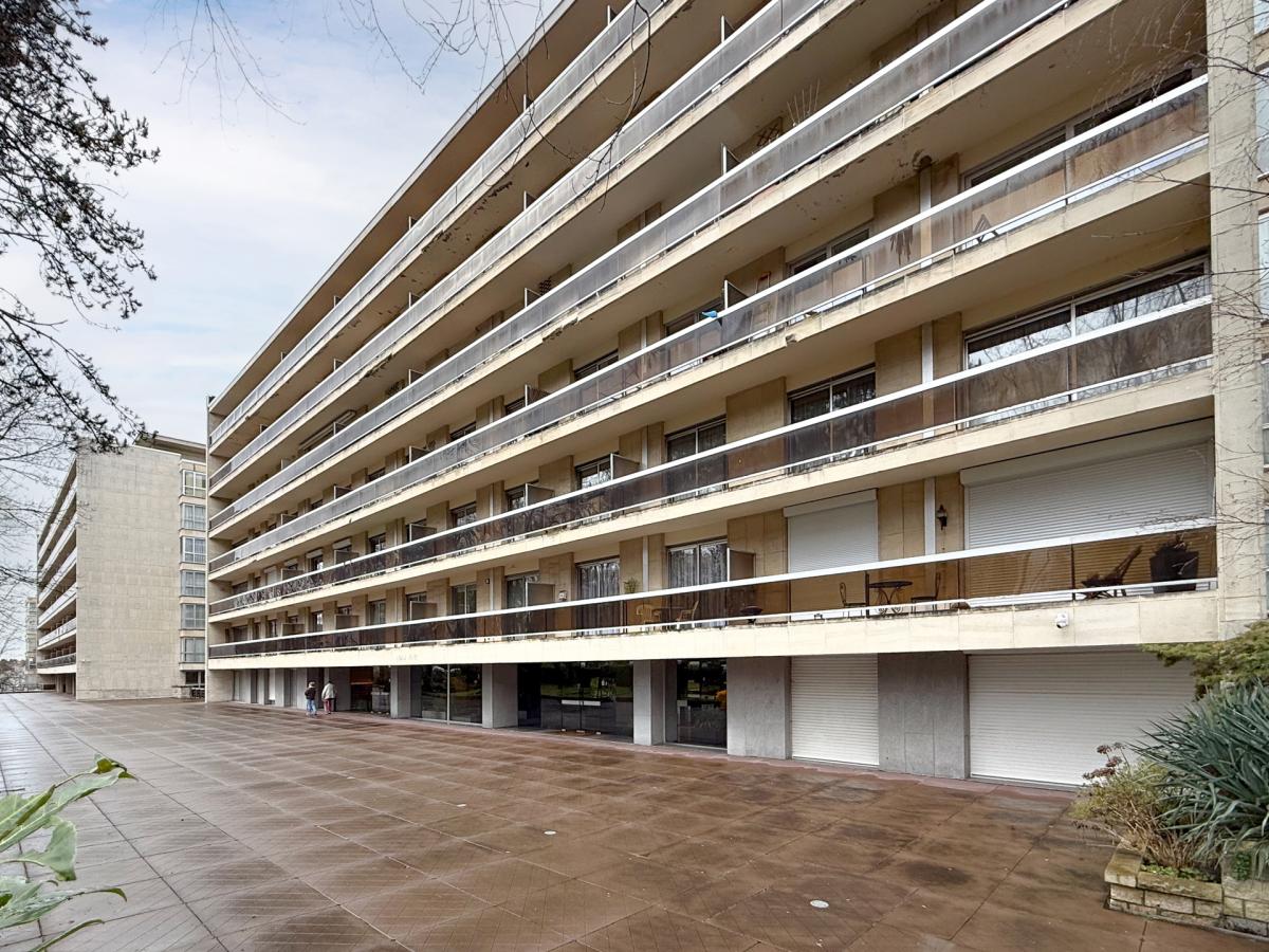 Ferme Rose - Bel appartement de ± 100m² , garage & terrasses