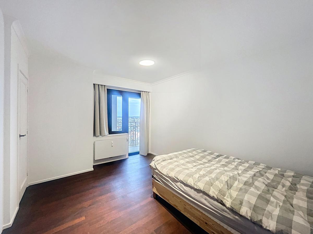 Montgomery : Lumineux appartement de 2 chambres 