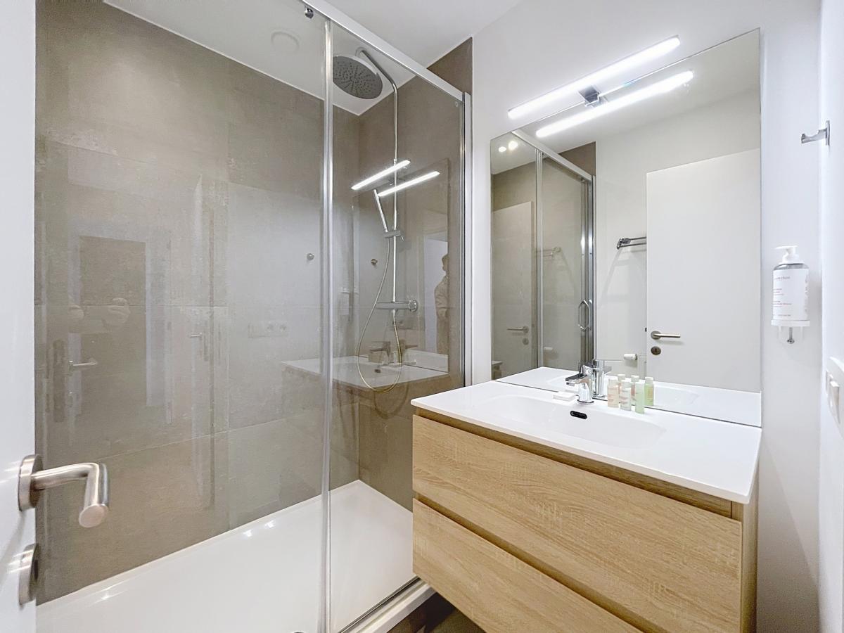 Châtelain/Stéphanie : Duplex meublé 3 chambres et terrasses