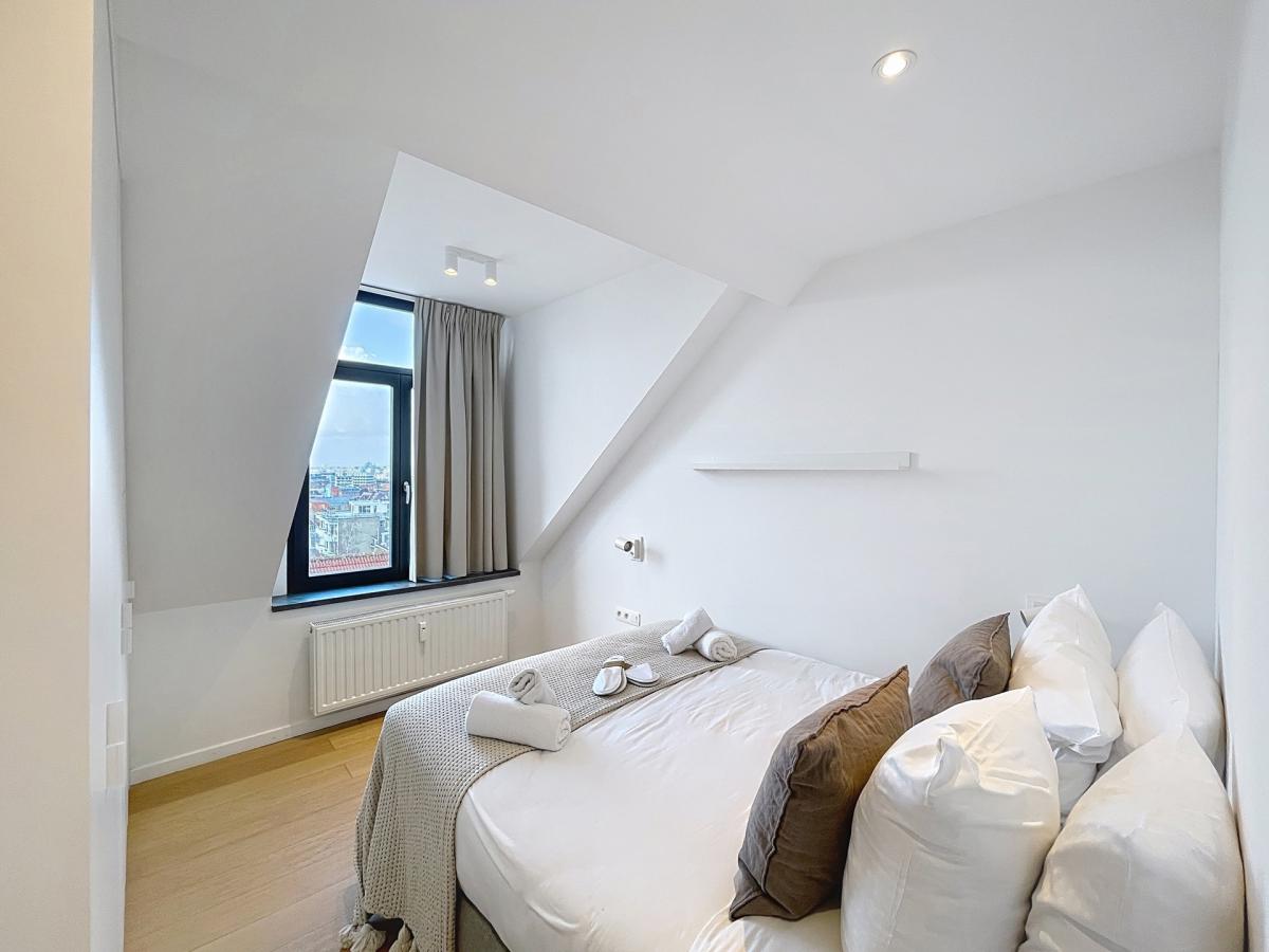 Châtelain/Stéphanie : Duplex meublé 3 chambres et terrasses