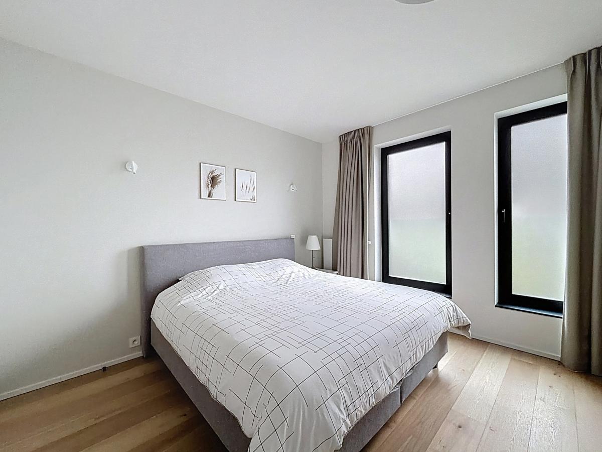 Montgomery/Cinquantenaire: Somptueux appartement meublé neuf