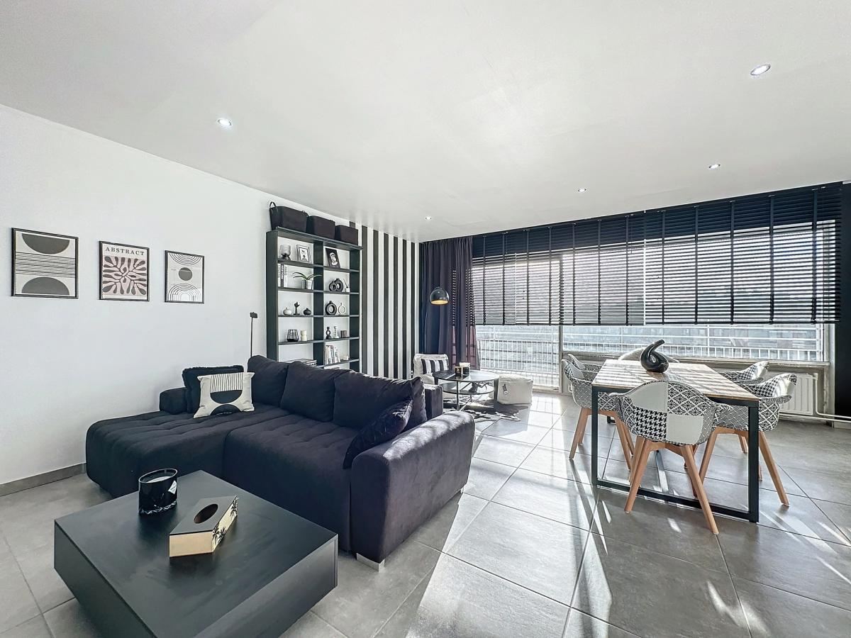 Château de Walzin : appartement meublé 3chambres + terrasses