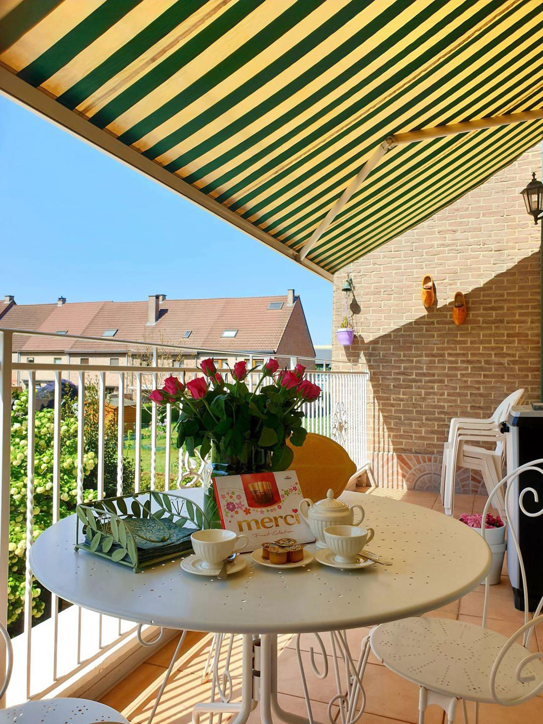 Splendide maison: jardin sud, double garage, prof. libérale