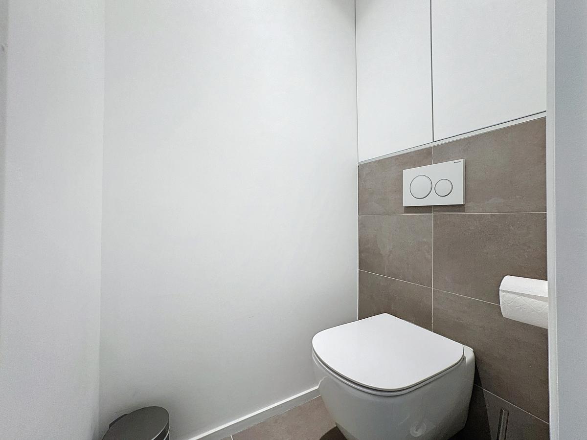 Bruxelles Centre : Joli duplex 2 chambres meublé + terrasse