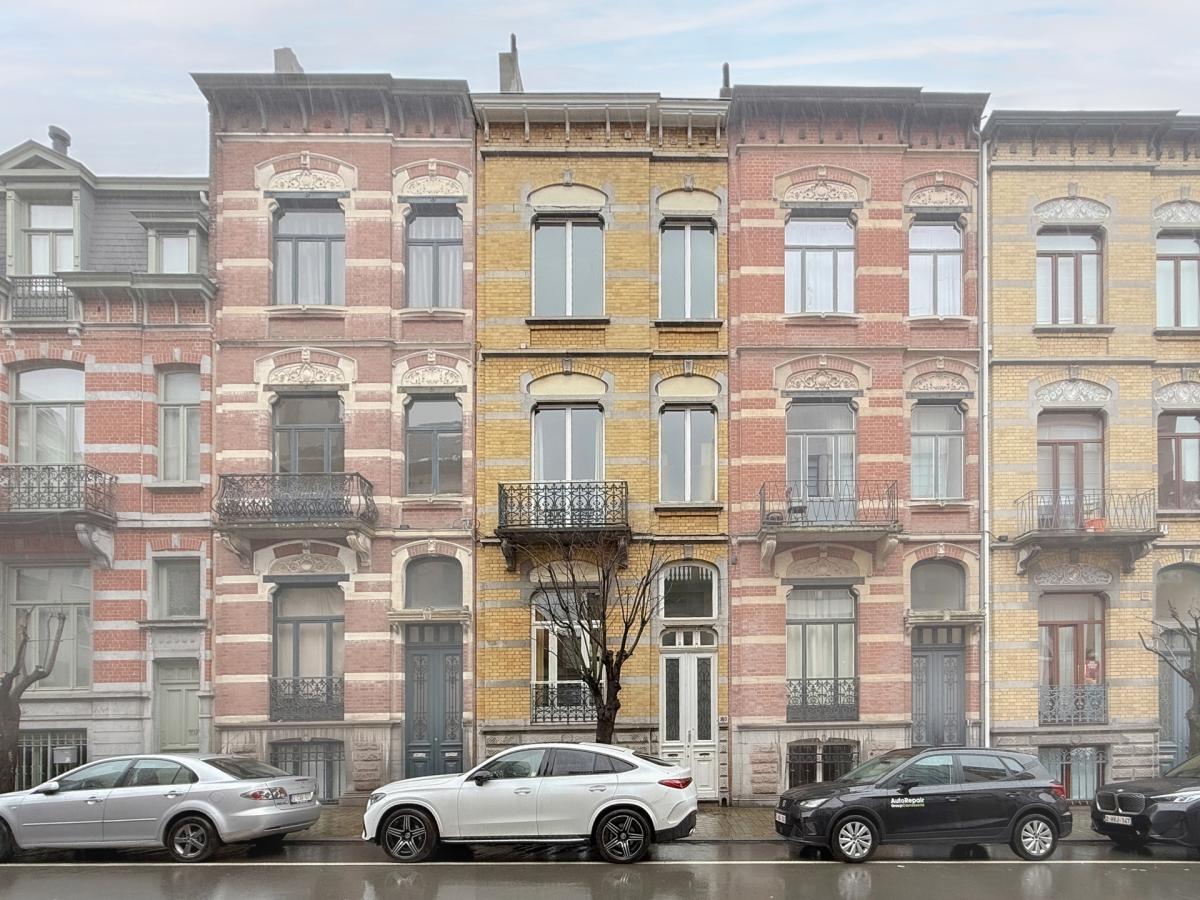 Châtelain: Magnifique maison bourgeoise 5 chambres et jardin