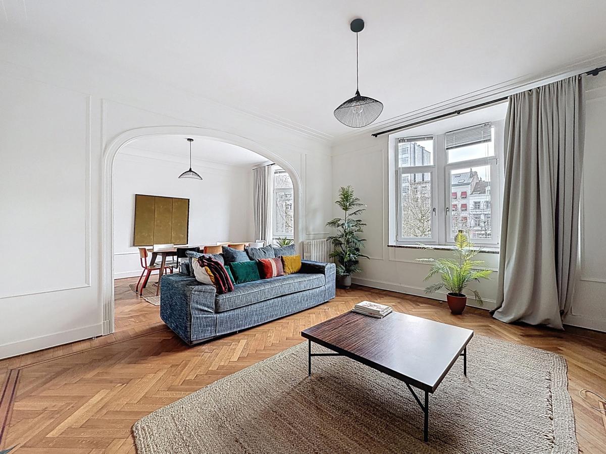 Boulevard Waterloo : Bel appartement meublé de 2 chambres