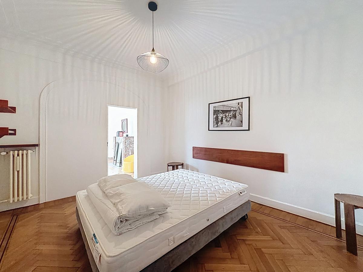 Boulevard Waterloo : Bel appartement meublé de 2 chambres