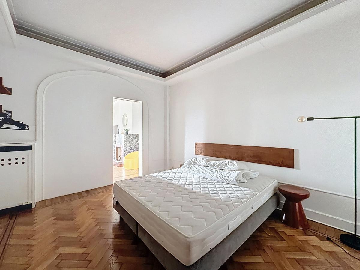 Boulevard Waterloo : Bel appartement meublé de 2 chambres