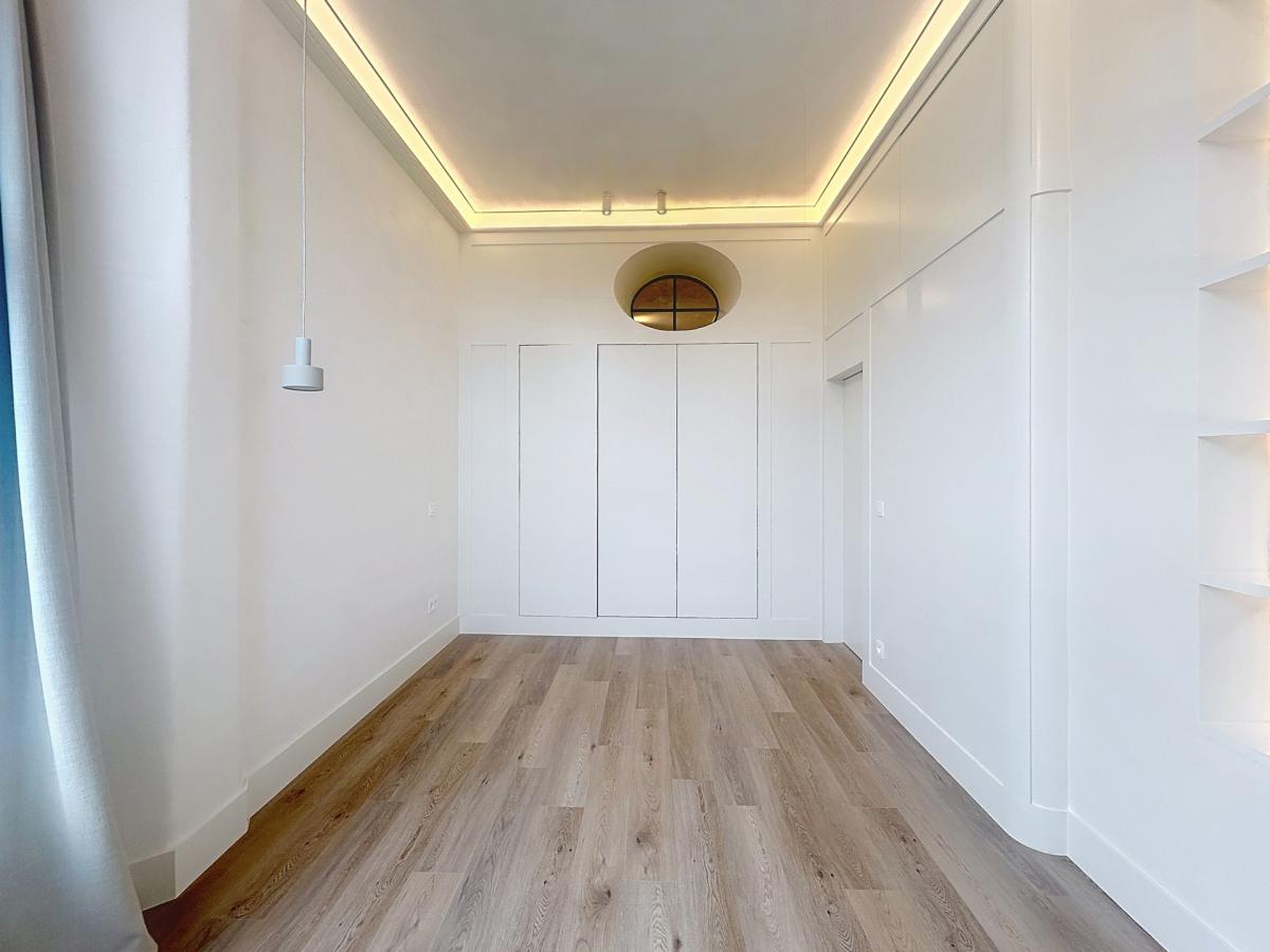 Sablon : Superbe appartement 3 chambres entièrement neuf