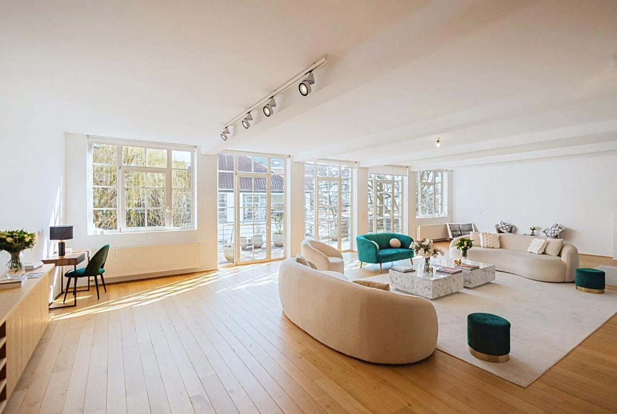 Châtelain: Appartement duplex meublé 3 chambres + terrasses 