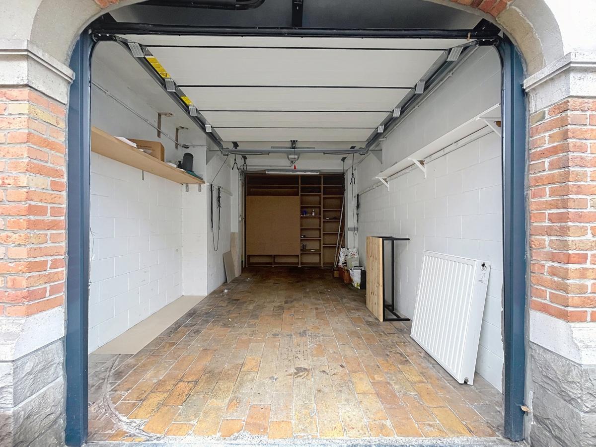 Parvis Saint-Pierre: duplex 2 chambres, terrasse et garage