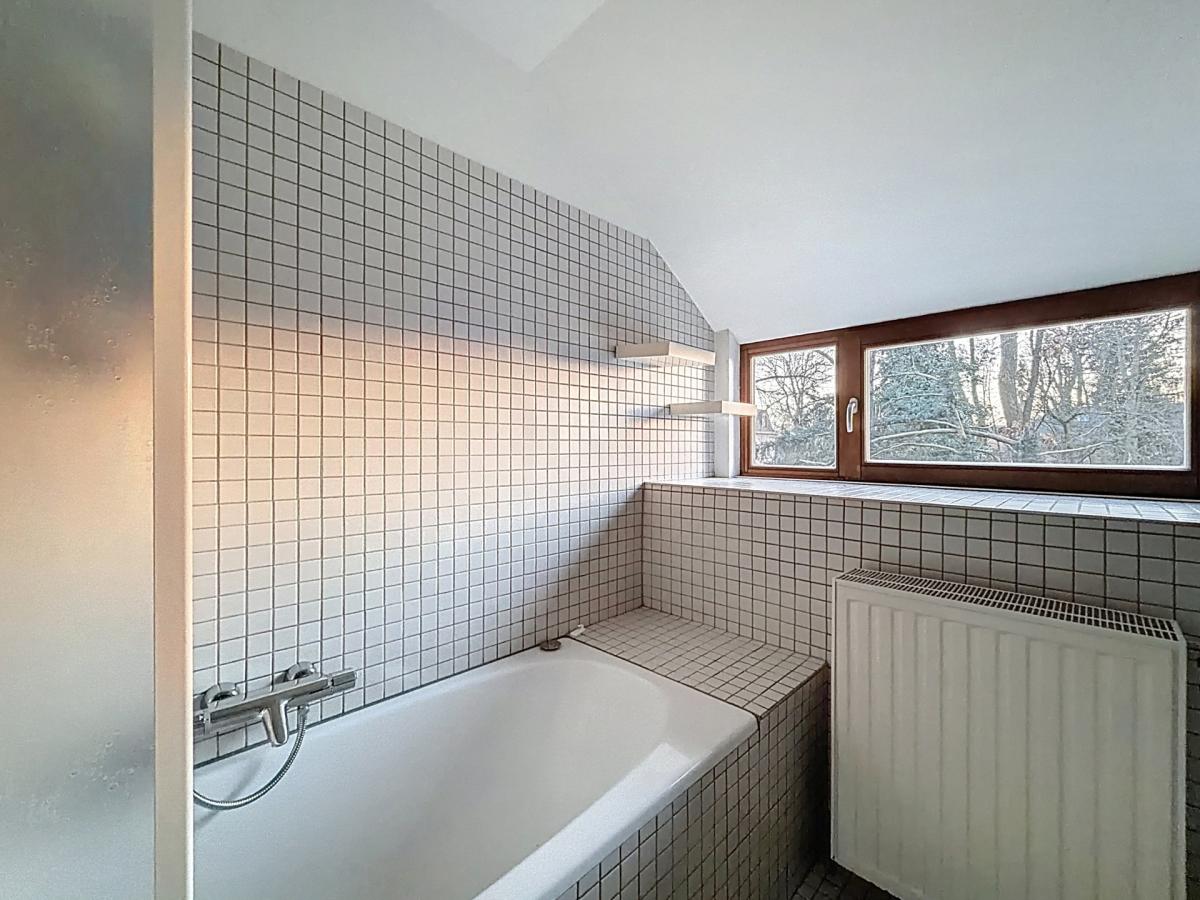 Dieweg : Superbe villa avec un grand jardin et garage