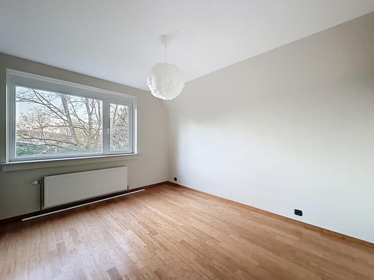 Dieweg : Superbe villa avec un grand jardin et garage