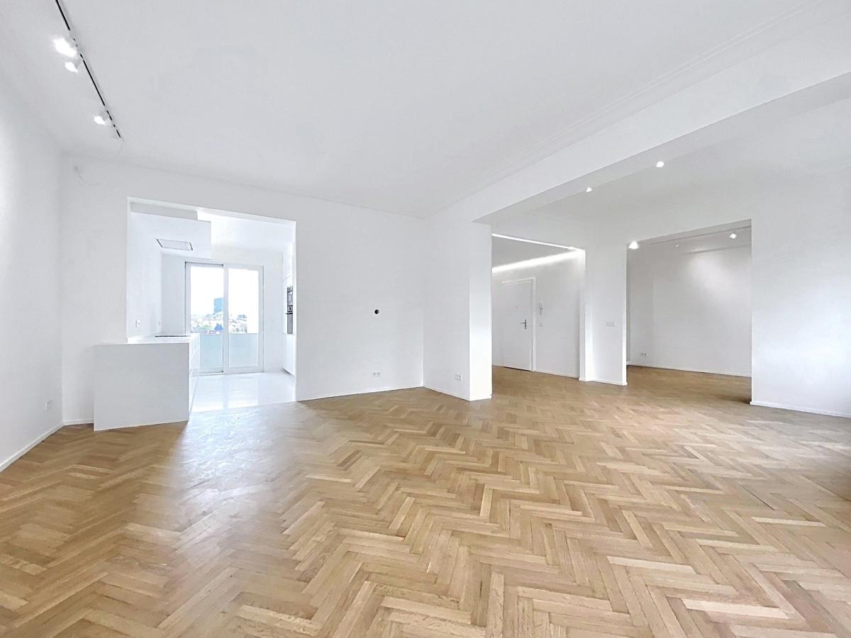 Louise / Flagey : Magnifique appartement 2 chambres rénové 