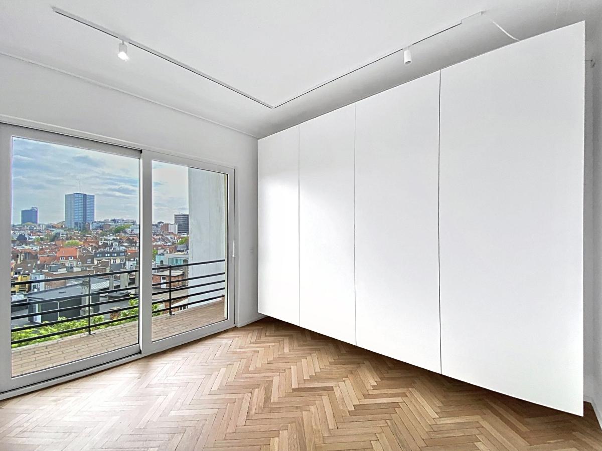 Louise / Flagey : Magnifique appartement 2 chambres rénové 