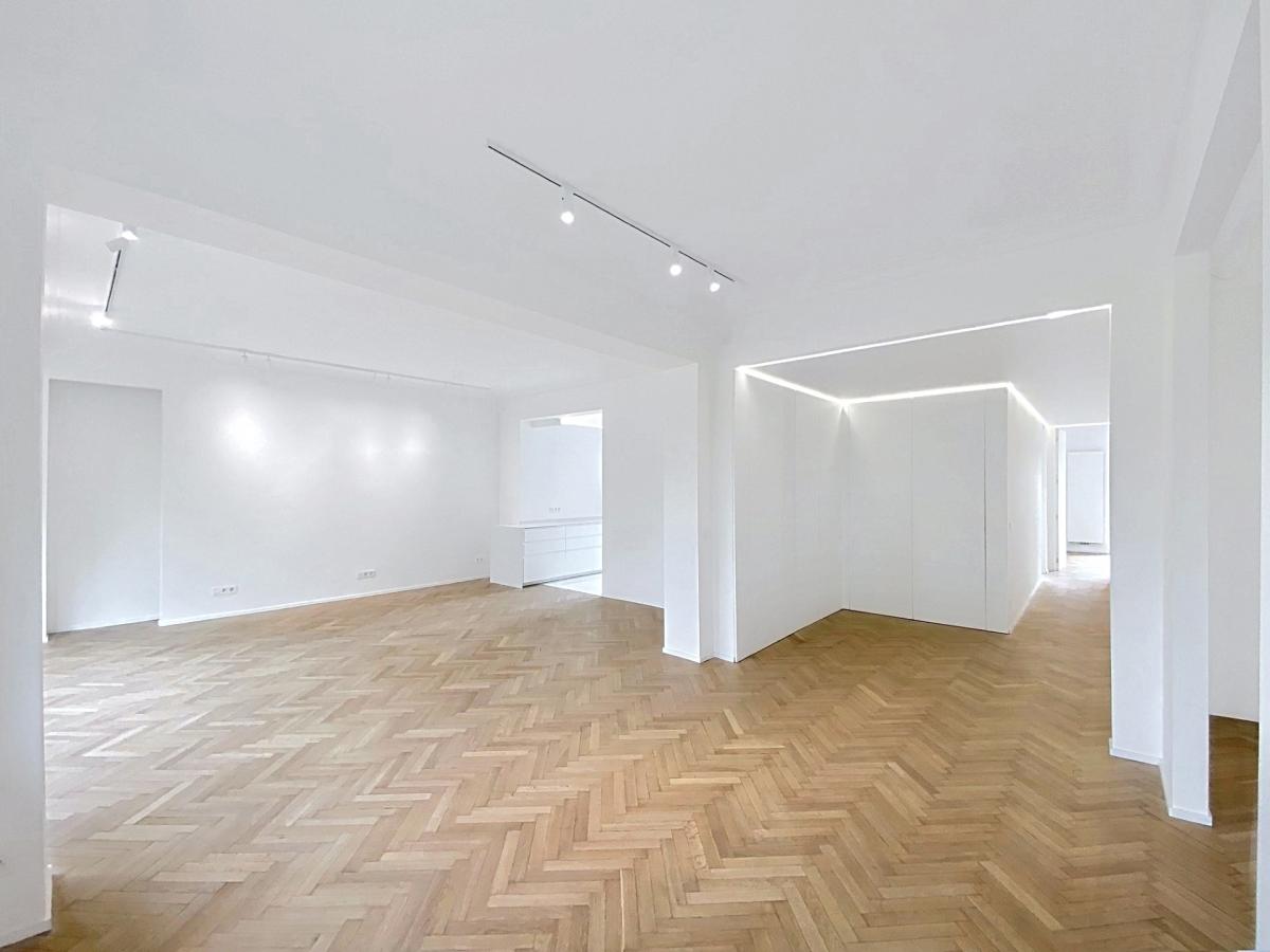 Louise / Flagey : Magnifique appartement 2 chambres rénové 