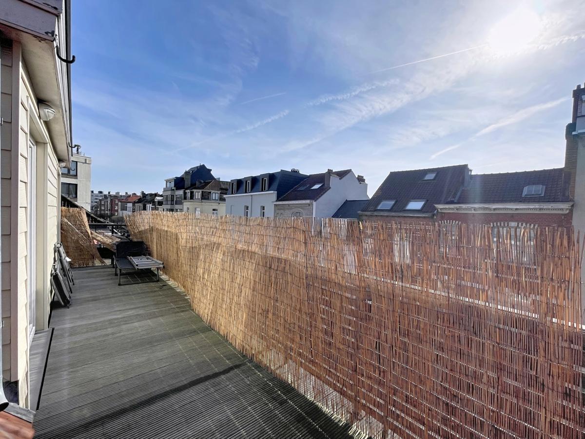 Cottages : Magnifique triplex penthouse + terrasses